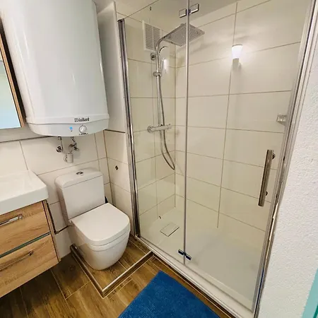 Spacious 72 Sqm Moselblick & Connection 特里尔