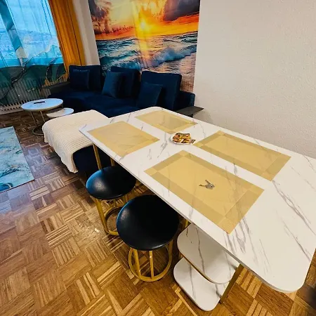 Spacious 72 Sqm Moselblick & Connection 公寓