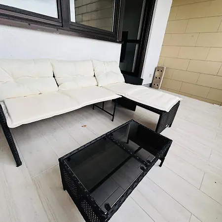 Spacious 72 Sqm Moselblick & Connection * 特里尔
