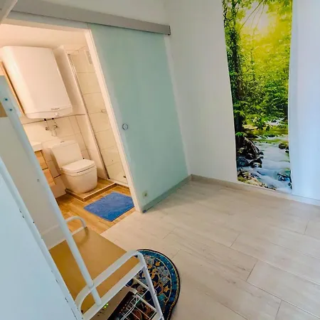 Spacious 72 Sqm Moselblick & Connection 特里尔
