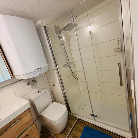 Spacious 72 Sqm Moselblick & Connection 公寓 *