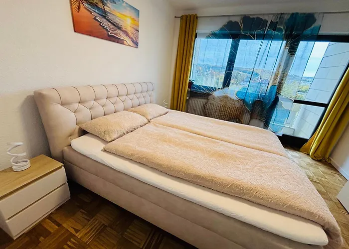 Spacious 72 Sqm Moselblick & Connection * Trier